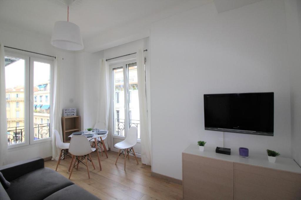 Nice Renting - Notre Dame - Cosy Loft Perfect View On The Roofs Buitenkant foto