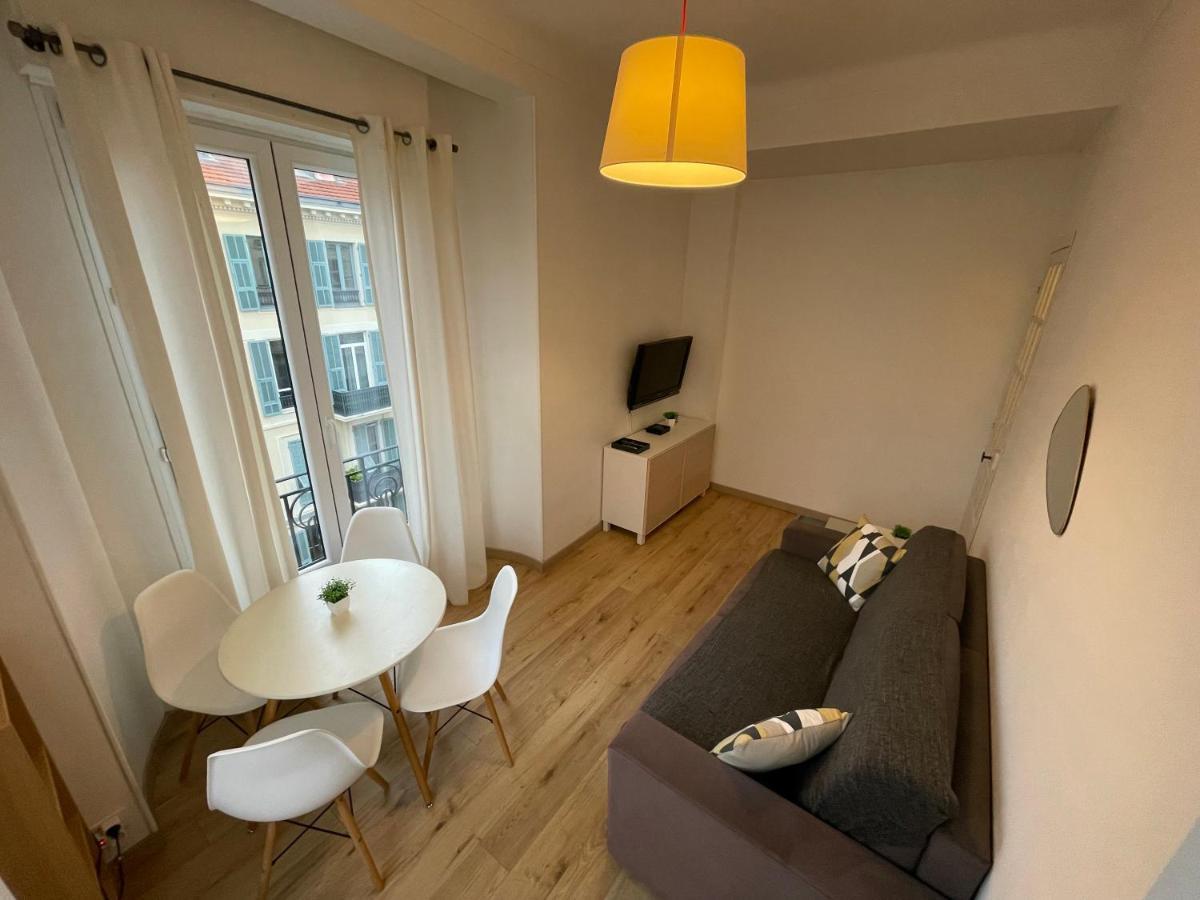 Nice Renting - Notre Dame - Cosy Loft Perfect View On The Roofs Buitenkant foto