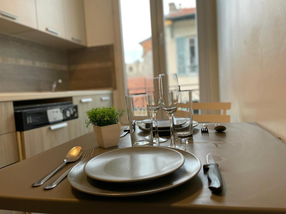 Nice Renting - Notre Dame - Cosy Loft Perfect View On The Roofs Buitenkant foto