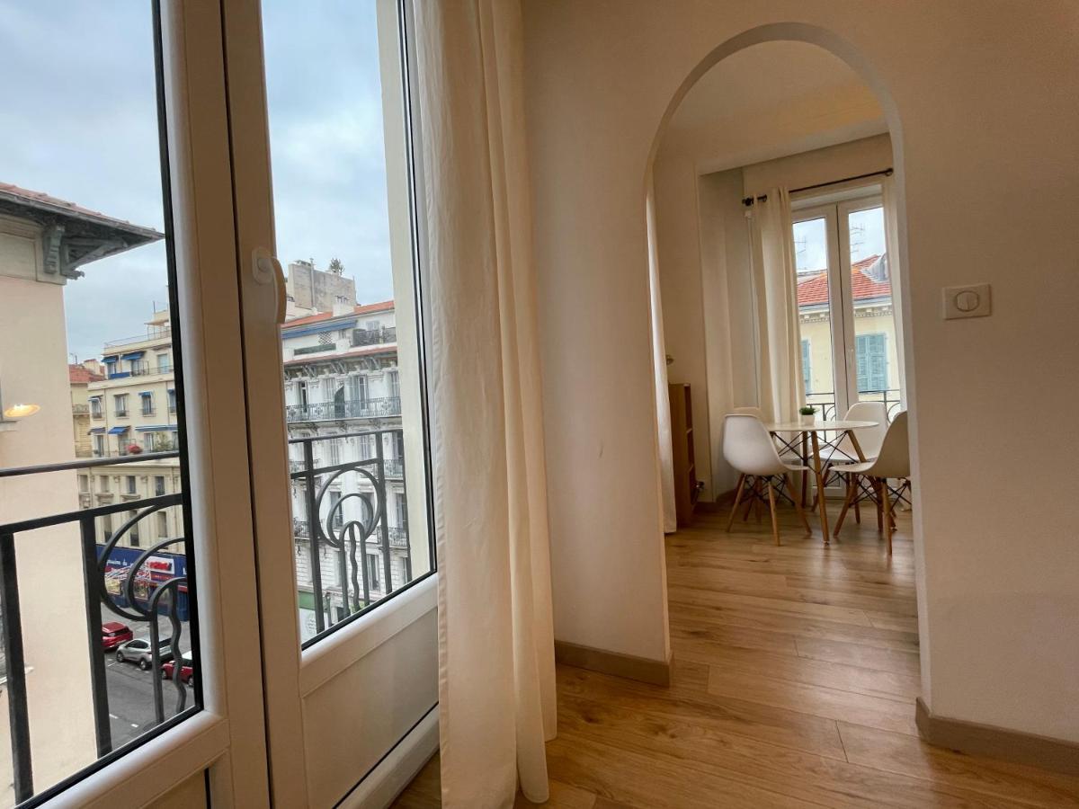 Nice Renting - Notre Dame - Cosy Loft Perfect View On The Roofs Buitenkant foto