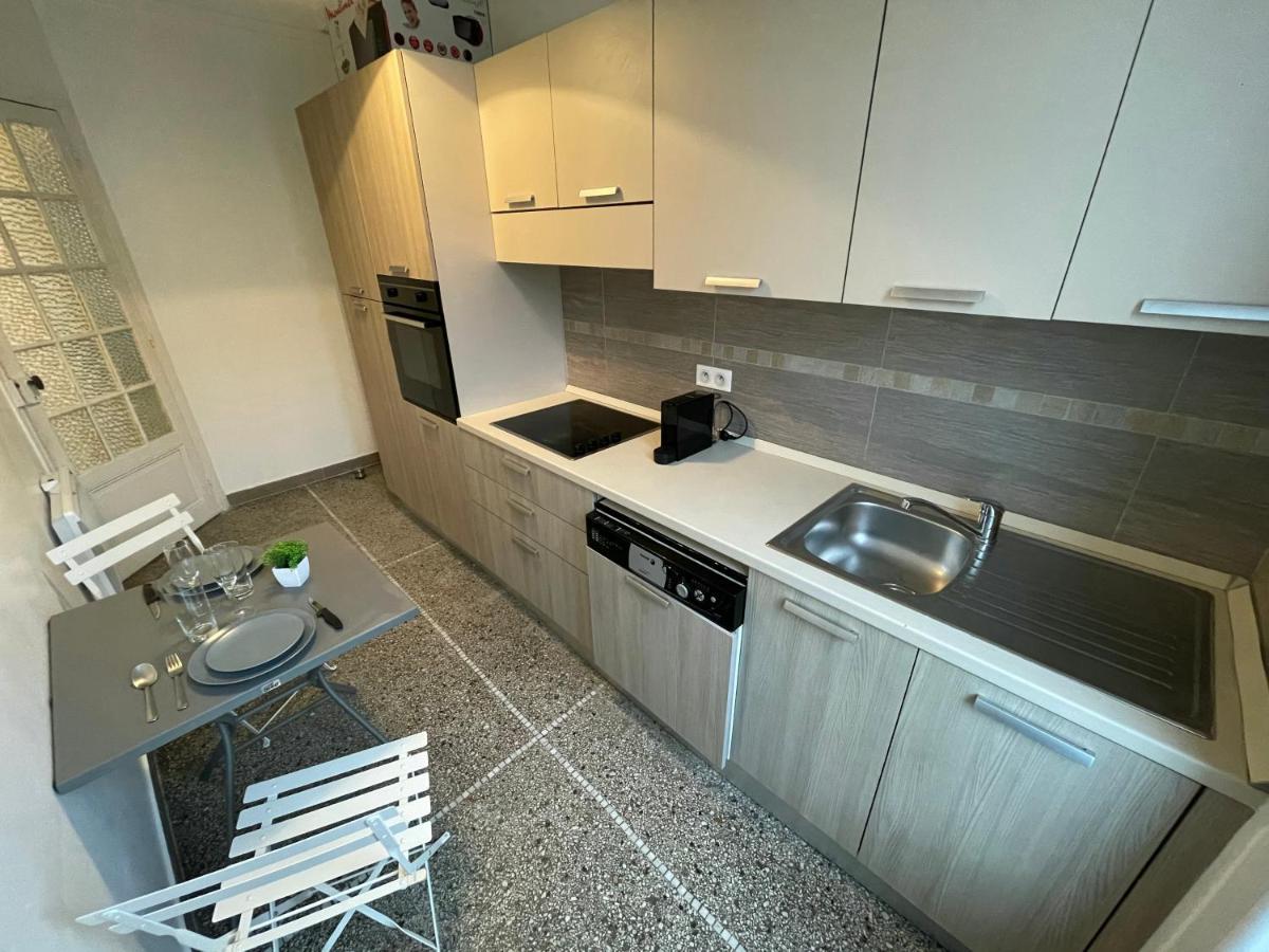 Nice Renting - Notre Dame - Cosy Loft Perfect View On The Roofs Buitenkant foto