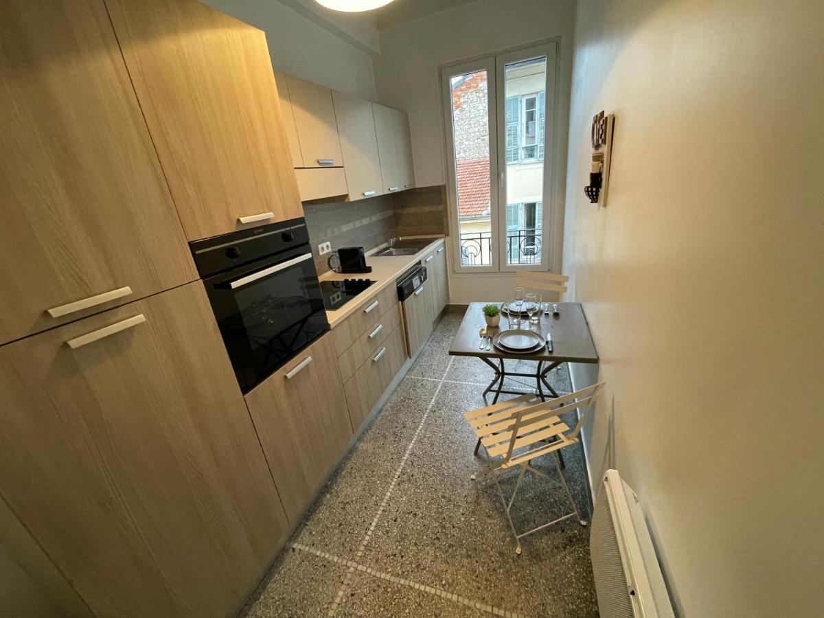 Nice Renting - Notre Dame - Cosy Loft Perfect View On The Roofs Buitenkant foto